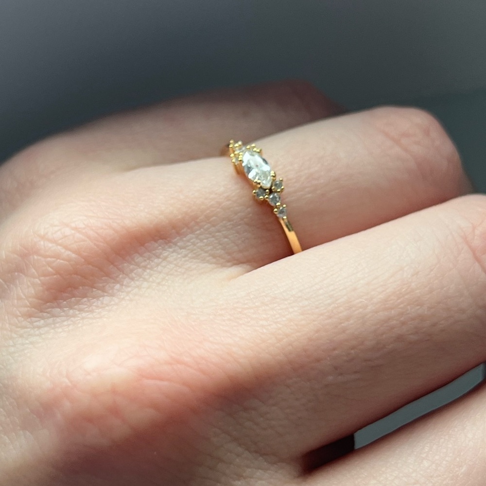 18K Gold Plated Sterling White Cubic Zirconium Crystal Ring Wedding Clas…